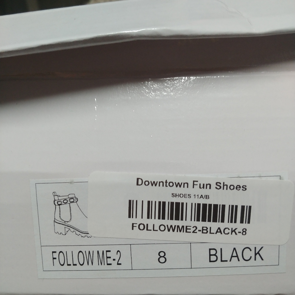 Boots - Picture 3 of 3